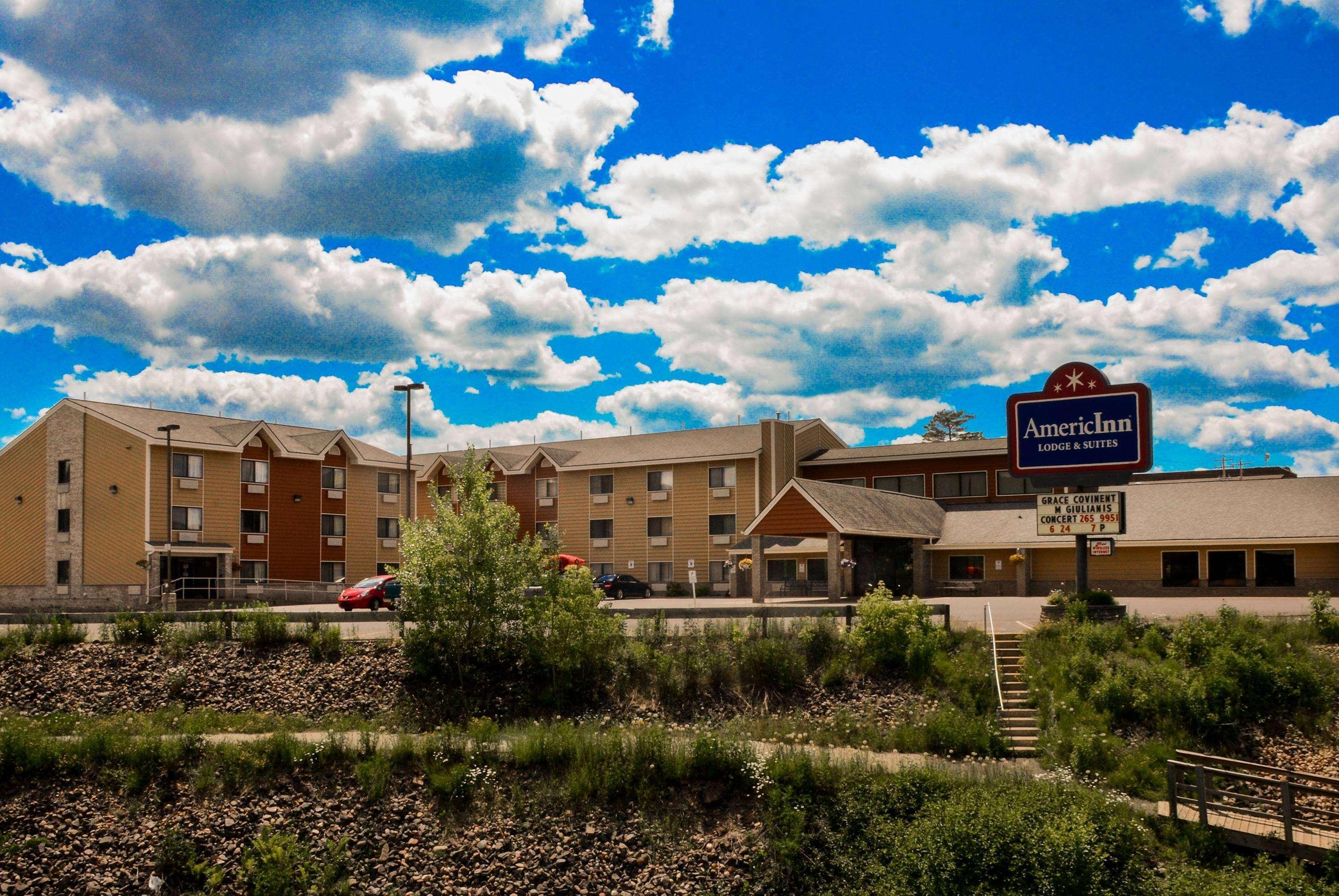 Americinn By Wyndham Iron River Exteriör bild